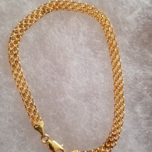 🤩❤((SOLD))🤩❤💓18k bracelet 7/2 inches long